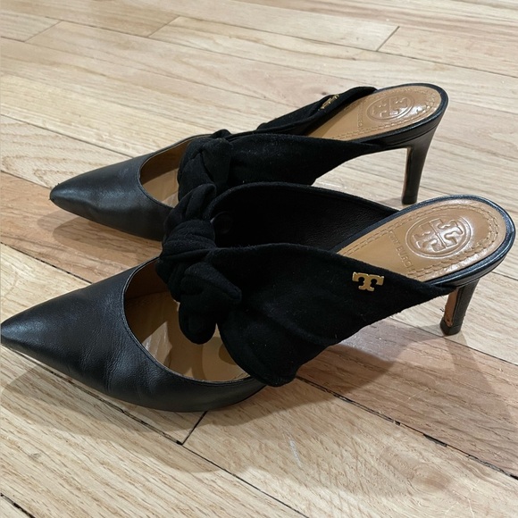 Tory Burch Black Tie Heels - Picture 4 of 5